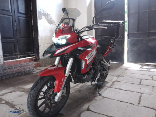Benelli Trk 251