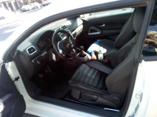 Volkswagen Vento 2.5 Advance Tiptronic 170cv 2011