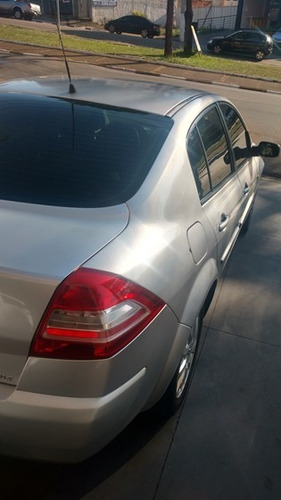 Imagem 4 de 7 de Renault Mégane 1.6 Dynamique 16v Flex 4p Manual