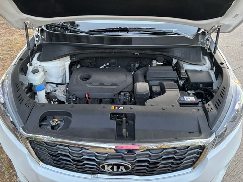 Kia Sorento 2.4 lt Ex Pack techo panorámico