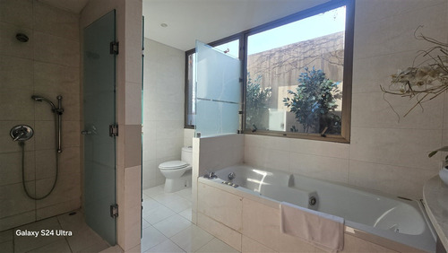 Casa Moderna En Venta En La Dehesa