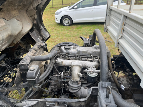 Hyundai Hd65 Con Caja Año 2001 Segundo Dueño Muy Buen Estado