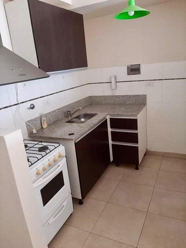 Imagen 3 de 13 de Venta Departamento 2 Ambientes - Barrio Flores - Caba