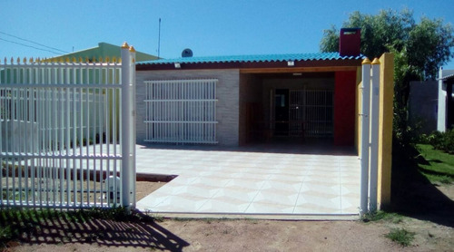 Imagen 16 de 29 de Casas Halcon - Alquilo Casa Barra Del Chuy / Barra Do Chuí, Alvorada