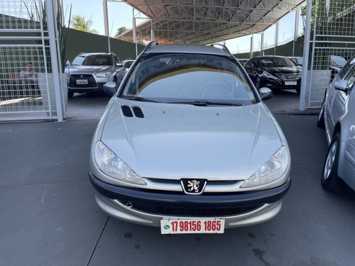 Imagem 2 de 10 de 206 1.4 Presence Sw 8v Flex 4p Manual
