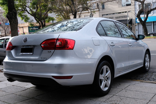 Volkswagen Vento 2.5 Luxury 170cv