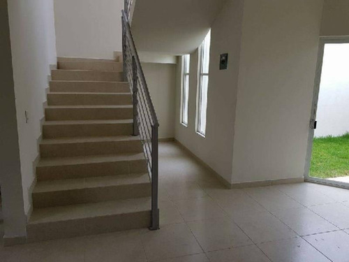 Imagen 2 de 10 de Casa Sola En Venta Fracc Alejandro Plus