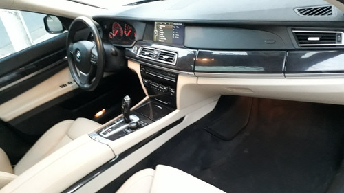 Bmw Serie 7 2011 4.4 Unique Aut. 4p