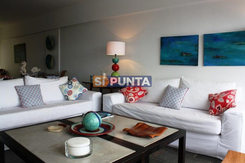 Imagen 1 de 5 de Apartamento En Playa Brava Alquiler