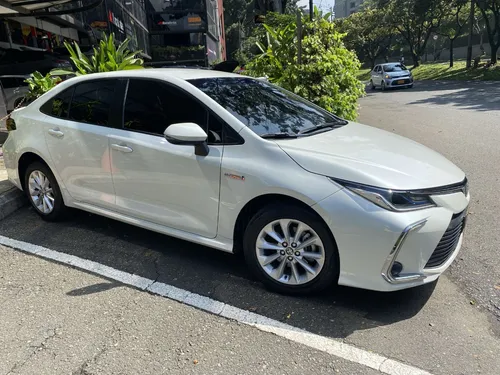 Toyota Corolla 1.8 Xe-i Hibrido At 4x2 2020