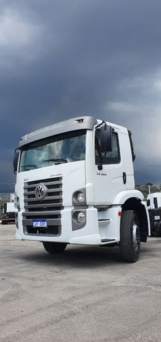 Vw 24.280 6x2 Ano 2013/2014 Tanque
