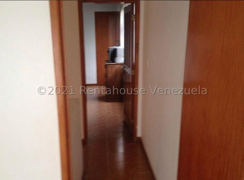 Imagen 8 de 13 de Leida Falcon Rentahouse Vende Townhouse En Chichiriviche Falcon 23-7035 Lf