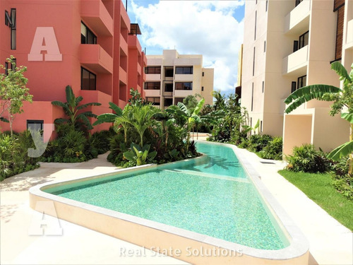 Departamento En Venta De 2 Recámaras, Arbolada By Cumbres, Avenida Huayacán, Cancún. Negociable