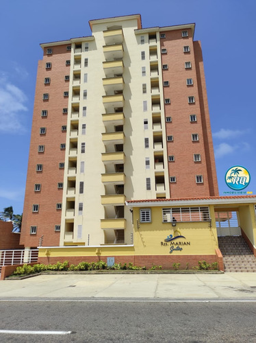 Res. Marian Suites, Apartamento Piso 7 Con Terraza Vista Al Mar 