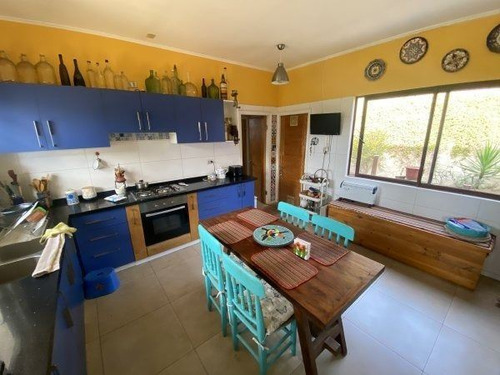 Casa En Venta De 4 Dorm. En Quilpué