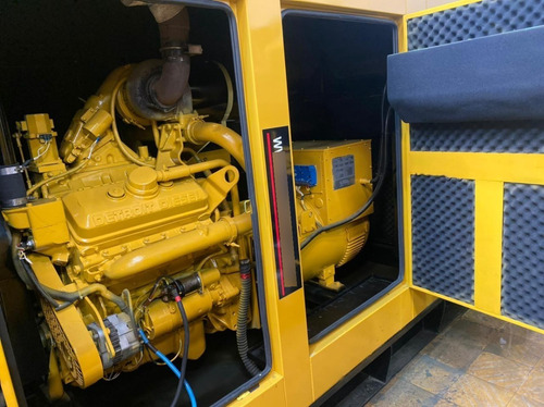 Imagen 5 de 9 de Planta Eléctrica Diésel 250 Kva Cabina Insonora Detroit