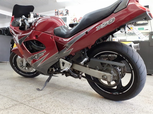 Suzuki Gsx 750 F