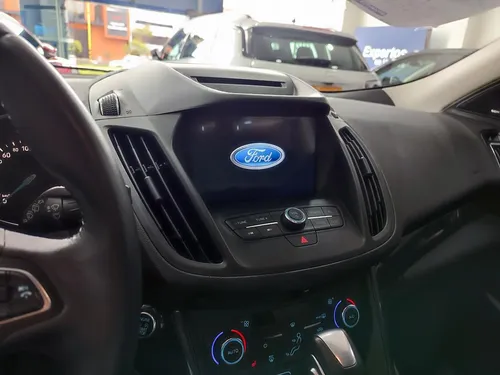 Ford Escape 2.0 titanium 4x2 at
