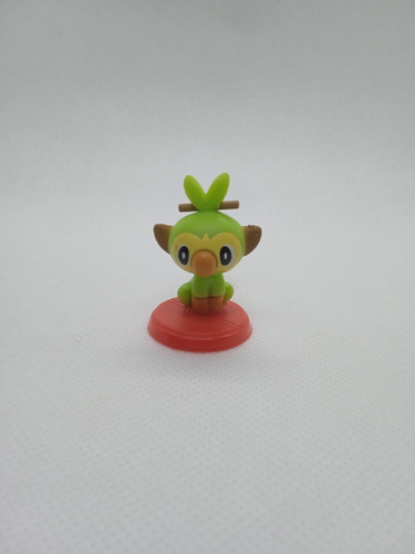 Figura De Pokémon Grookey De Huevo Sorpresa Bandai 