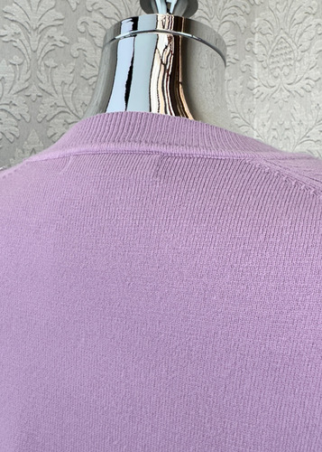 Sueter Cerrado Aplicación Pedrería Hombros Stretch Tejido