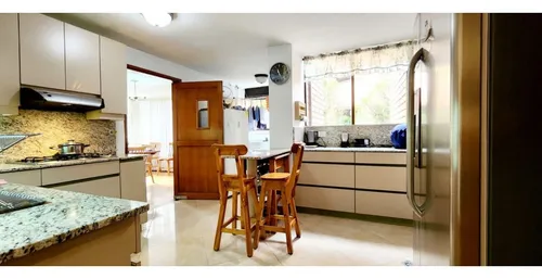 Vendo Apartamento En El Poblado - Vizcaya