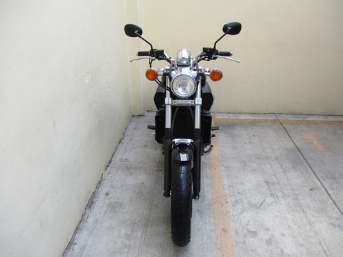 Yamaha V Max 1200