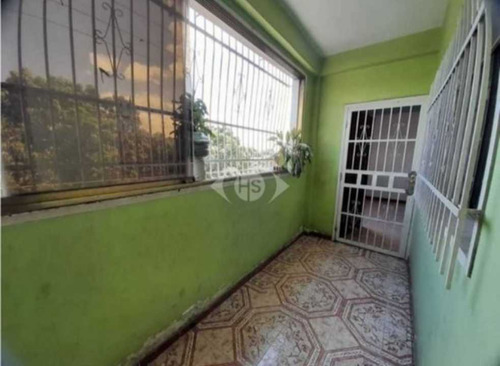 Alquiler De Anexo Calle 15 Entre San Jose Y Piñonal  Maracay