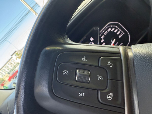 GMC Sierra 6.2 Denali Dvd At