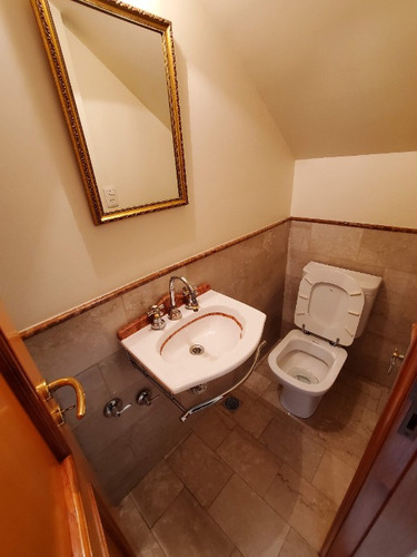 Imagen 10 de 26 de Unica Casa En Esquina Ramos Mejia - Venta