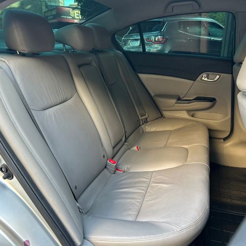 Honda Civic 2.0 Lxr Flex Aut. 4p