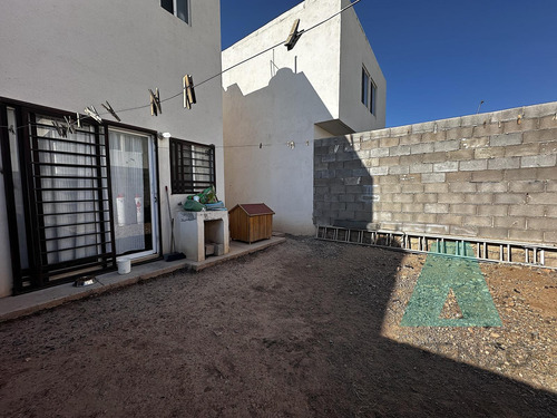 Casa Amueblada En Renta Por Fracc. Monte Verde, Brycor