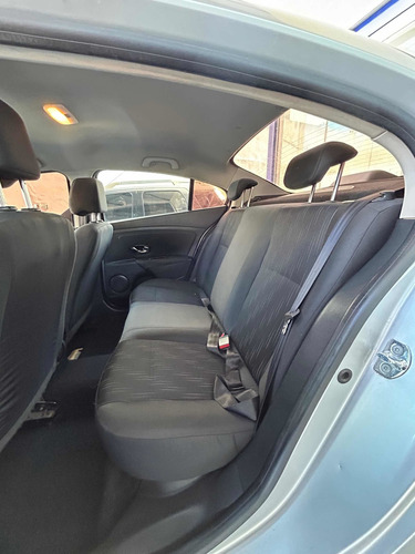 Imagen 12 de 15 de Renault Fluence 2014 1.6 Ph2 Dynamique 110cv