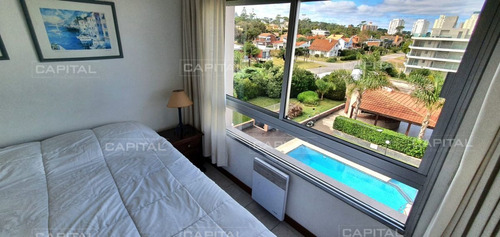 Imagen 8 de 9 de Venta Departamento Dos Dormitorios Playa Mansa Punta Del Este - Punta Del Este Mansa