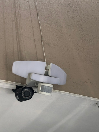 Luminaria Sunforce Triple Cabeza Solar Con Sensor (Usado)