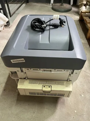 Impresora Oki C711