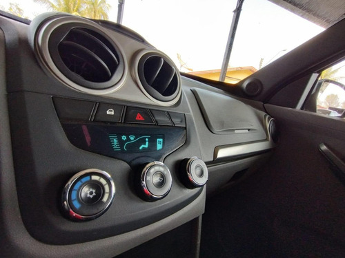 Chevrolet Agile Hatch Ltz 1.4 8v (flex) 4p