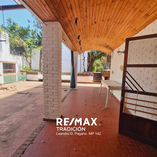 Casa Venta 3dorm C/ Pileta Microcentro Resistencia
