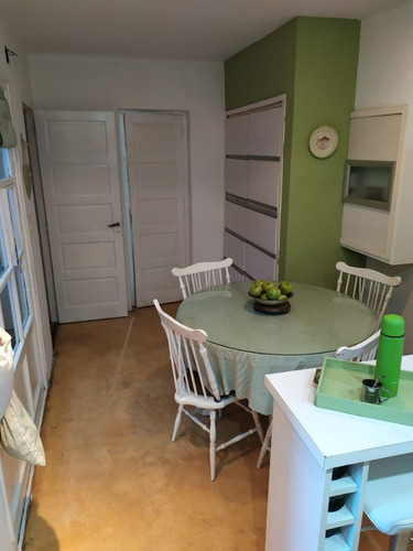 Imagen 12 de 21 de Local Comercial Con Vivienda En Barrio Chauvin