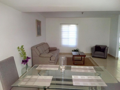 Imagen 3 de 13 de Casa En Renta En Residencial Senderos - (2)