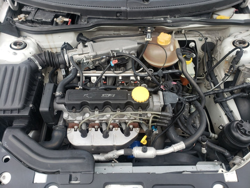 Chevrolet Chevy 1.6 3p Paq H Mt 2011
