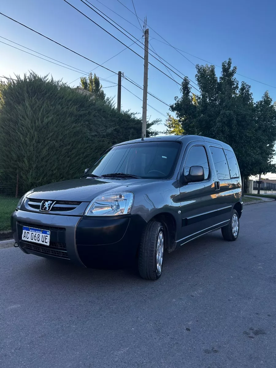 Peugeot Partner (patagónica)