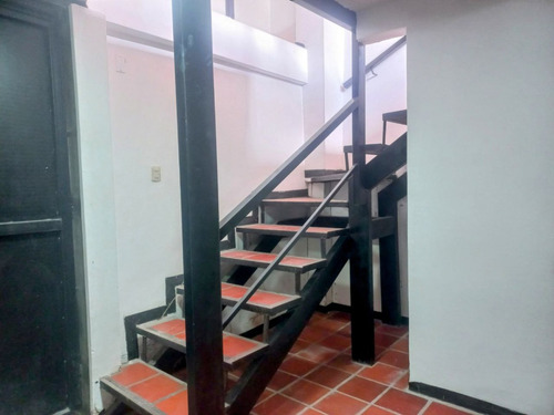 Excelente Oportunidad Para Alquilar Local En Propatria Av. Bolivar. Aa