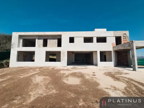 Casa En Venta De 3 Dormitorios - Estancia El Terrón - foto 1