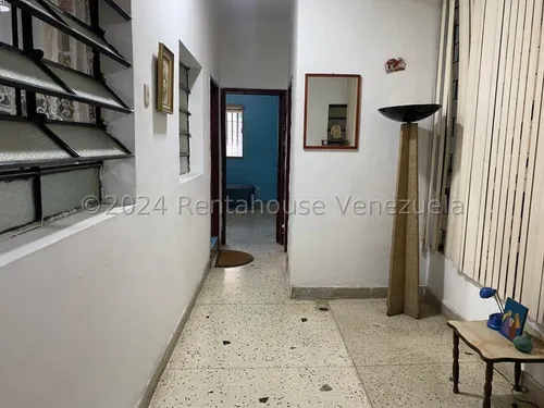 Casa En Venta - Mls #24-17361