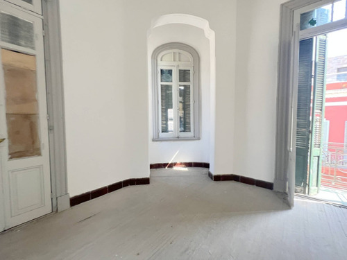 Imagen 14 de 25 de Venta De Edificio En Ciudad Vieja Con Cuatro Unidades.