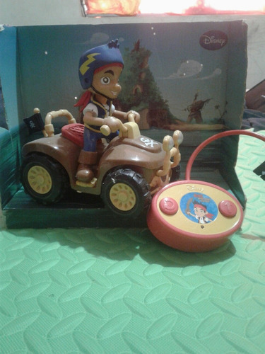 Carro A Control Remoto. Original Disney.