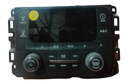 Auto Estereo Am/fm Con Pantalla Dodge/ram 2500/2015/16