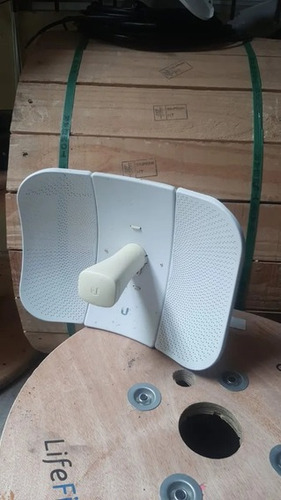 2 Antena Ubiquiti Litebeam Lbe5ac-gen2 Cpe 23dbi 5,8ghz 25km