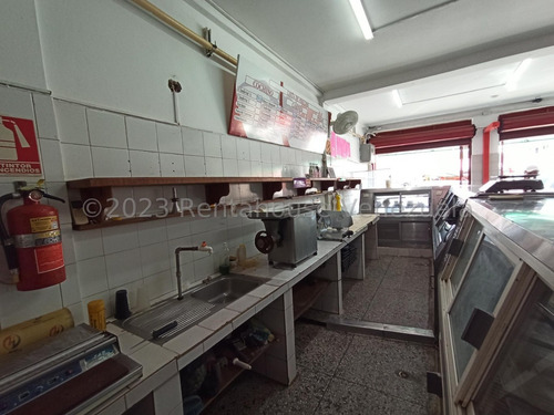 Vende Frigorífico Con Excelente Punto Comercial, Zona Muy Concurrida De Turmero Aragua 24-1133 Irrr
