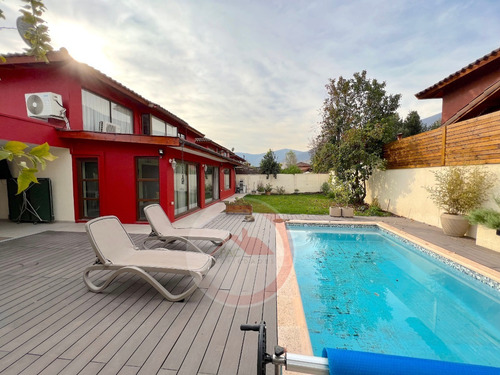 Imagen 22 de 24 de Impecable Y Remodelada Casa Con Pisicina Temperada